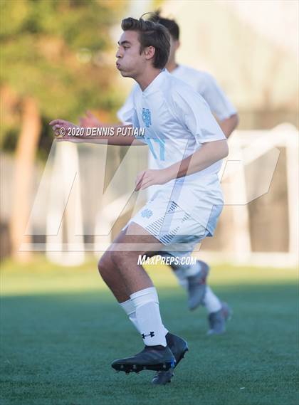 Thumbnail 2 in Valley Christian @ Bellarmine College Prep photogallery.