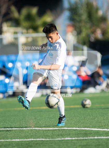 Thumbnail 3 in Valley Christian @ Bellarmine College Prep photogallery.