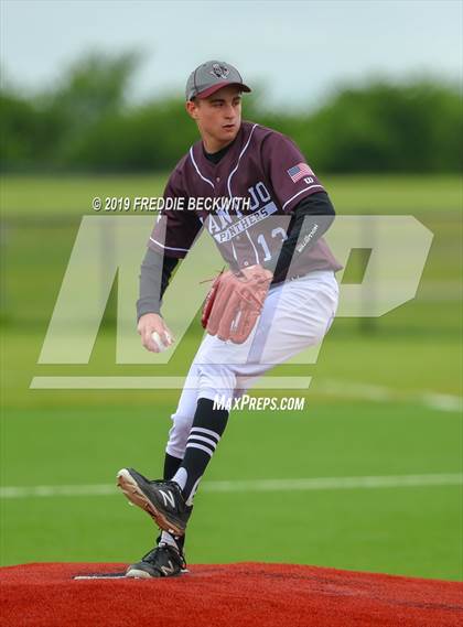 Thumbnail 3 in Saint Jo vs Dodd City (UIL 1A Regional Quarterfinal) photogallery.