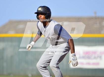 Thumbnail 3 in Desert Oasis vs Spring Valley photogallery.