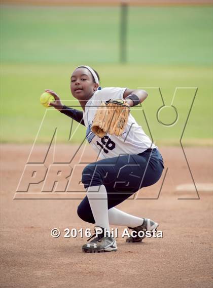 Thumbnail 3 in San Gabriel vs Palisades photogallery.