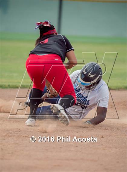 Thumbnail 2 in San Gabriel vs Palisades photogallery.