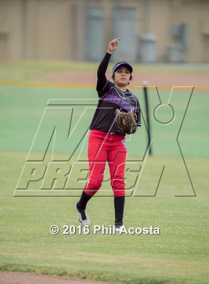 Thumbnail 2 in San Gabriel vs Palisades photogallery.