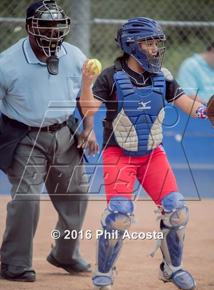 Thumbnail 2 in San Gabriel vs Palisades photogallery.