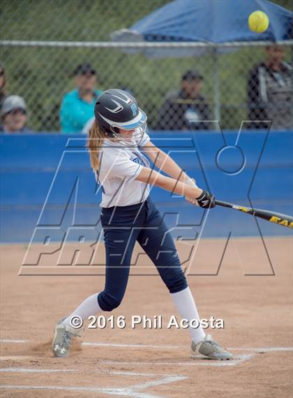 Thumbnail 2 in San Gabriel vs Palisades photogallery.