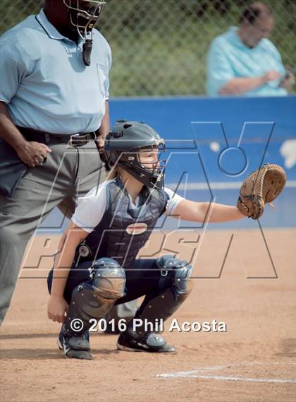 Thumbnail 2 in San Gabriel vs Palisades photogallery.
