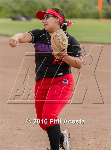 Thumbnail 2 in San Gabriel vs Palisades photogallery.