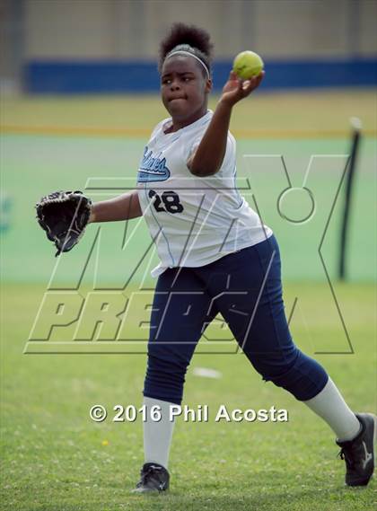 Thumbnail 1 in San Gabriel vs Palisades photogallery.