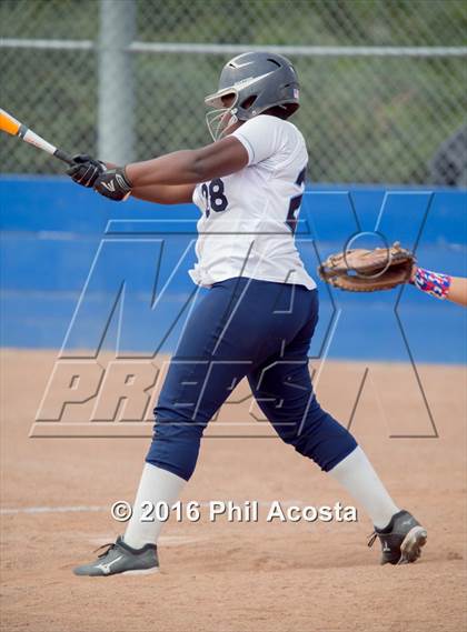 Thumbnail 3 in San Gabriel vs Palisades photogallery.