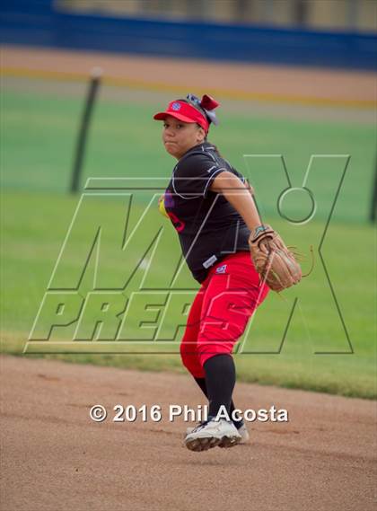 Thumbnail 2 in San Gabriel vs Palisades photogallery.