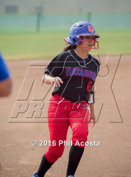 Thumbnail 3 in San Gabriel vs Palisades photogallery.