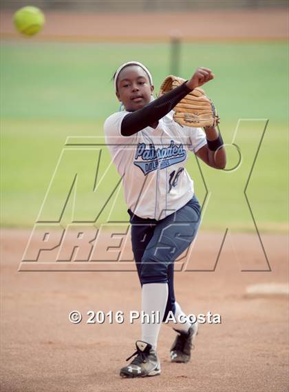 Thumbnail 2 in San Gabriel vs Palisades photogallery.