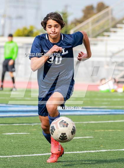 Thumbnail 2 in Redondo Union vs. Loyola photogallery.