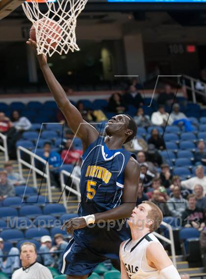 Thumbnail 3 in Greensboro Day vs Northwood (MLK North Carolina Scholastic Classic)  photogallery.