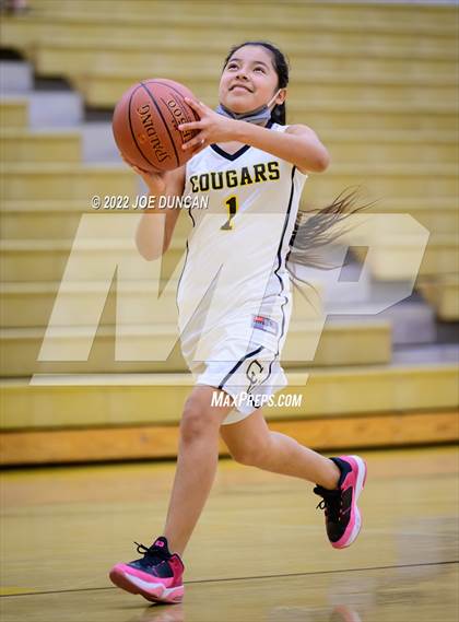 Thumbnail 2 in El Toro @ Capistrano Valley photogallery.