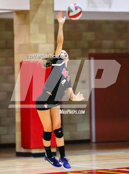 Thumbnail 2 in Steele Canyon vs. Cathedral Catholic photogallery.