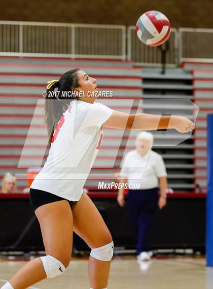 Thumbnail 3 in Steele Canyon vs. Cathedral Catholic photogallery.