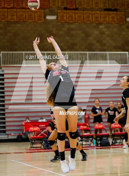 Thumbnail 2 in Steele Canyon vs. Cathedral Catholic photogallery.