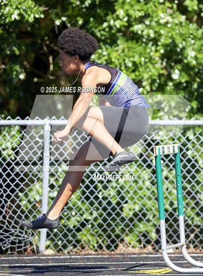Thumbnail 1 in Gateway Conference Championships (400m Hurdles) photogallery.