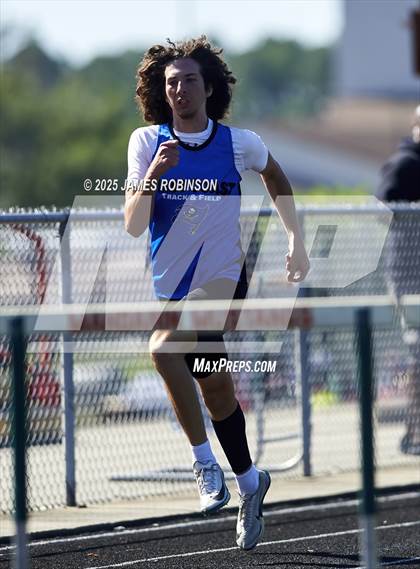 Thumbnail 1 in Gateway Conference Championships (400m Hurdles) photogallery.