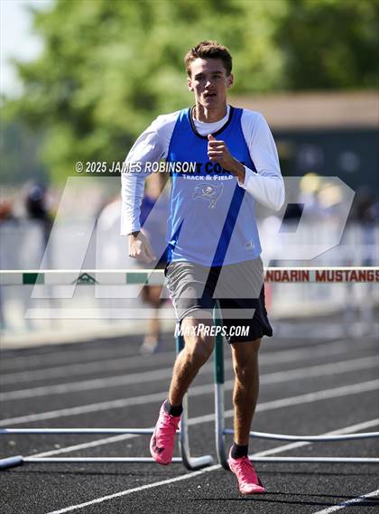 Thumbnail 2 in Gateway Conference Championships (400m Hurdles) photogallery.