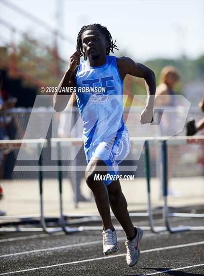 Thumbnail 1 in Gateway Conference Championships (400m Hurdles) photogallery.