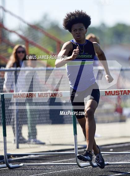 Thumbnail 3 in Gateway Conference Championships (400m Hurdles) photogallery.