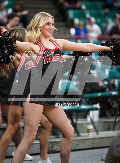 Thumbnail 2 in Windsor vs. Roosevelt (CHSAA Class 5A Final) photogallery.