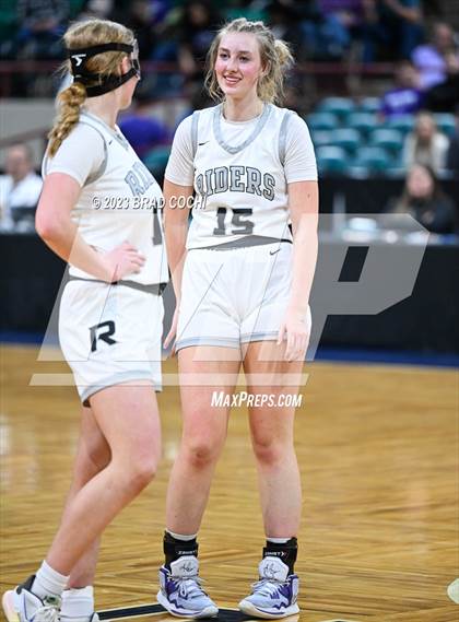 Thumbnail 3 in Windsor vs. Roosevelt (CHSAA Class 5A Final) photogallery.