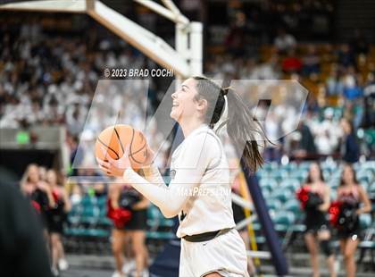 Thumbnail 1 in Windsor vs. Roosevelt (CHSAA Class 5A Final) photogallery.