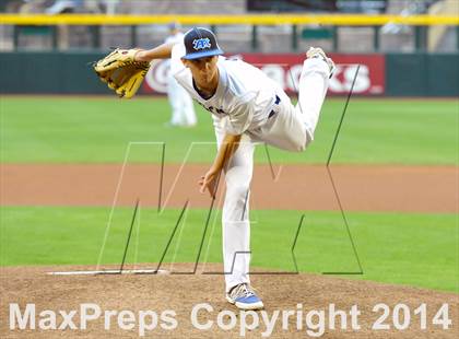 Thumbnail 2 in Mesquite vs. Hamilton photogallery.