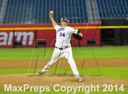 Thumbnail 2 in Mesquite vs. Hamilton photogallery.