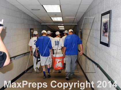 Thumbnail 2 in Mesquite vs. Hamilton photogallery.