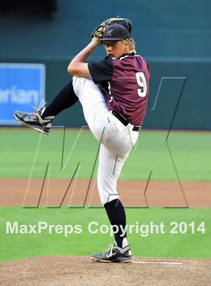 Thumbnail 3 in Mesquite vs. Hamilton photogallery.