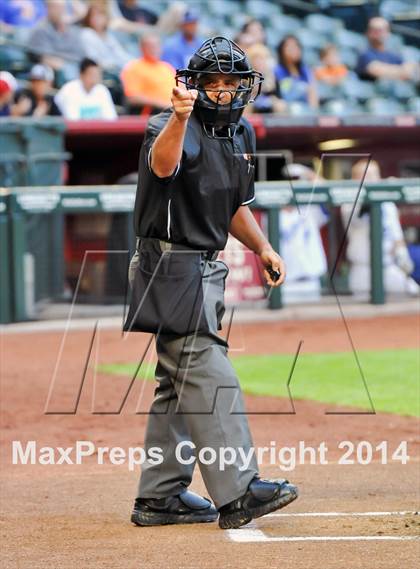 Thumbnail 3 in Mesquite vs. Hamilton photogallery.