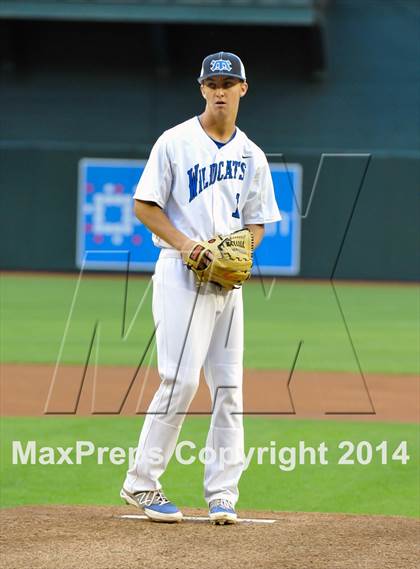 Thumbnail 2 in Mesquite vs. Hamilton photogallery.