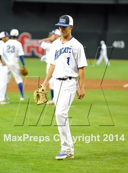 Thumbnail 2 in Mesquite vs. Hamilton photogallery.