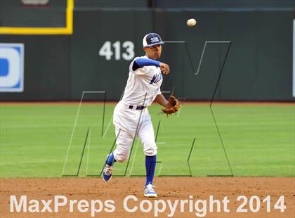 Thumbnail 2 in Mesquite vs. Hamilton photogallery.