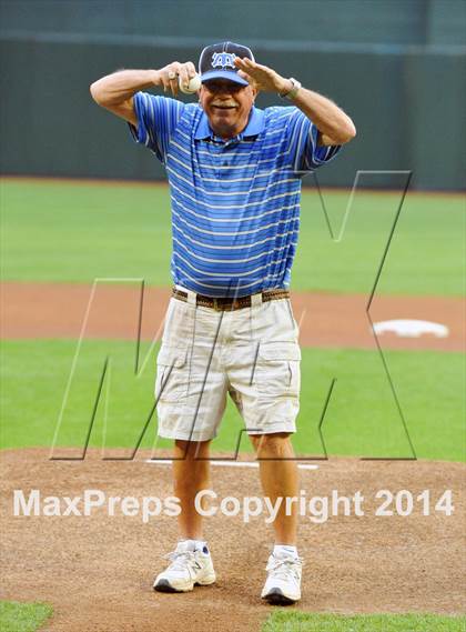 Thumbnail 2 in Mesquite vs. Hamilton photogallery.