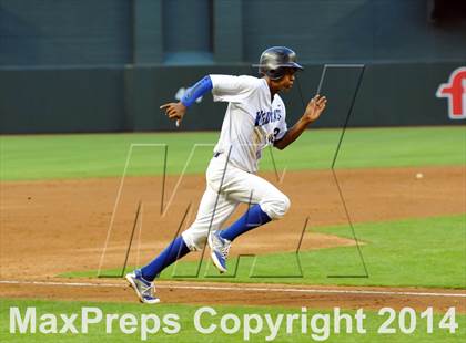 Thumbnail 3 in Mesquite vs. Hamilton photogallery.