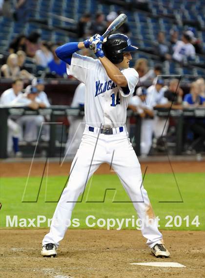 Thumbnail 2 in Mesquite vs. Hamilton photogallery.