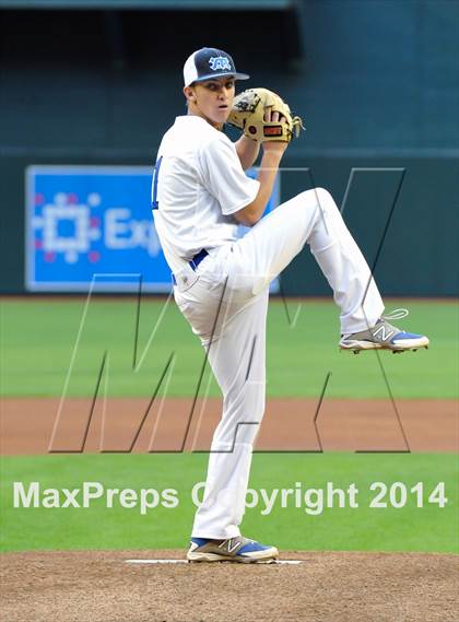 Thumbnail 2 in Mesquite vs. Hamilton photogallery.