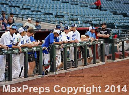 Thumbnail 2 in Mesquite vs. Hamilton photogallery.