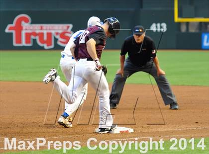 Thumbnail 2 in Mesquite vs. Hamilton photogallery.