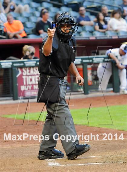 Thumbnail 3 in Mesquite vs. Hamilton photogallery.