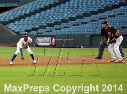 Thumbnail 2 in Mesquite vs. Hamilton photogallery.