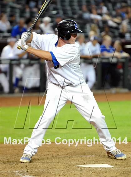 Thumbnail 1 in Mesquite vs. Hamilton photogallery.