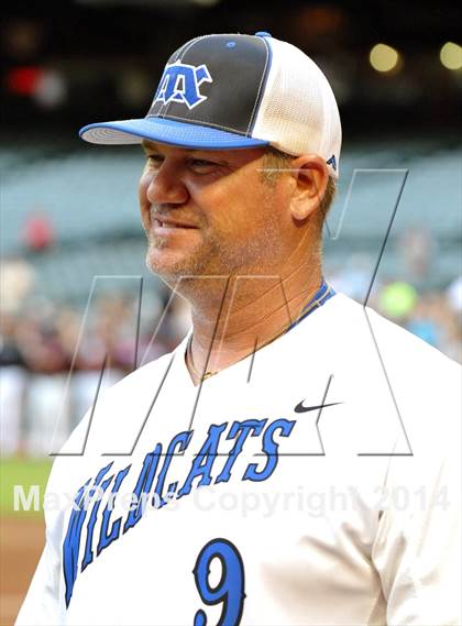 Thumbnail 2 in Mesquite vs. Hamilton photogallery.