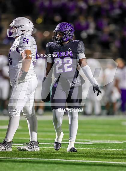 Thumbnail 3 in Midland v Crowley (UIL Football 6A D1 Area) photogallery.