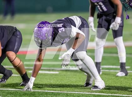 Thumbnail 2 in Midland v Crowley (UIL Football 6A D1 Area) photogallery.